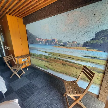 Hotel Urdaibai Bird Center *