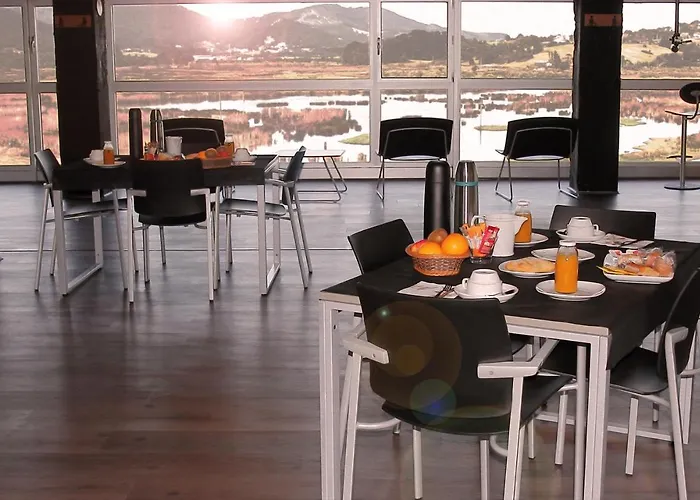 Urdaibai Bird Center Hotel Gautegiz Arteaga