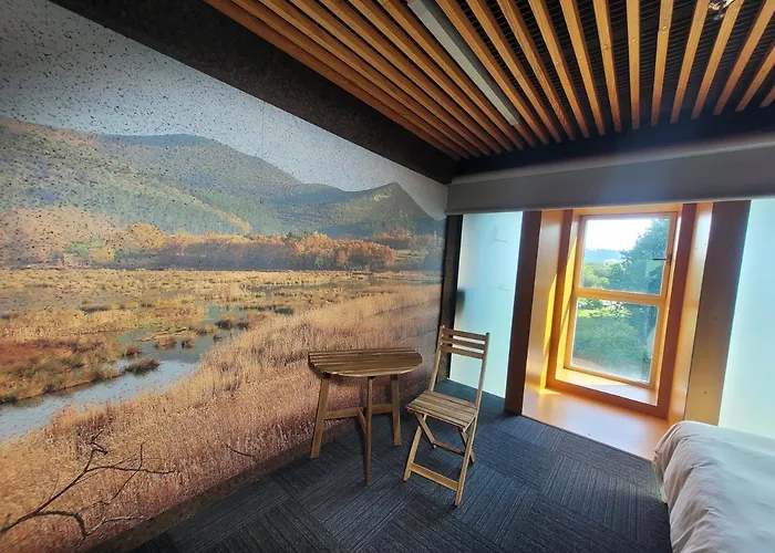 Urdaibai Bird Center * Gautegiz Arteaga